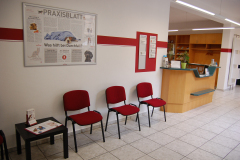 Wartebereich und Anmeldung